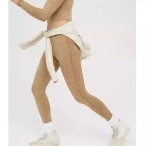 NWT Aerie OFFLINE BIG CHILL SEAMLESS LEGGING